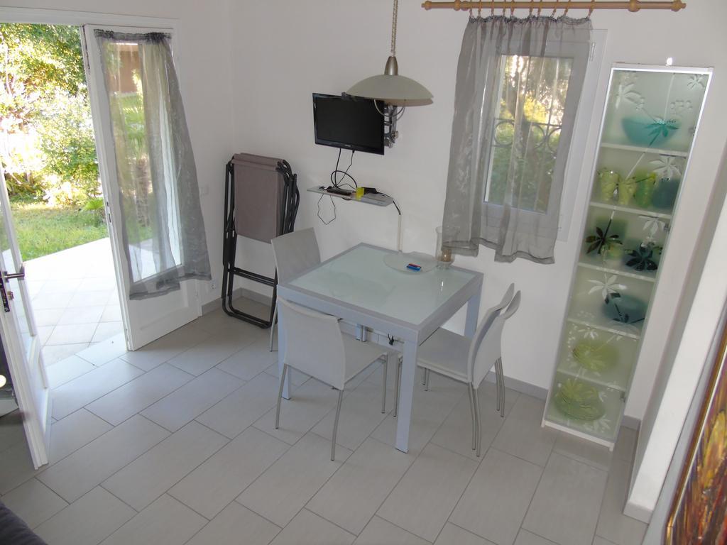 Villa Petra Lignano Sabbiadoro Kültér fotó